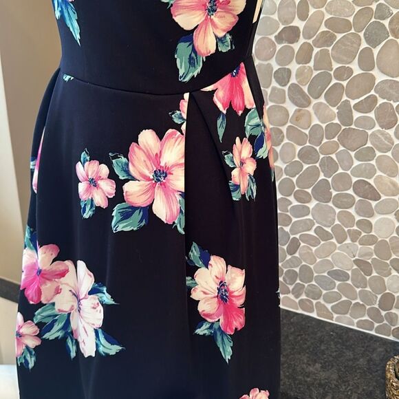 Monteau navy blue floral mini dress – size medium - Picture 3 of 7